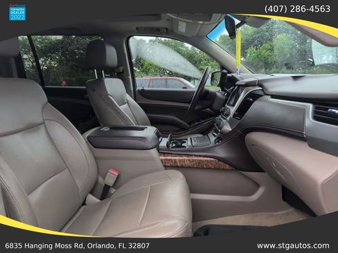 Used 2015 Chevrolet Suburban LTZ RWD image 26