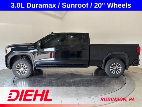 Used 2020 GMC Sierra 1500 AT4 w/ AT4 Premium Package AWD/4WD image 4