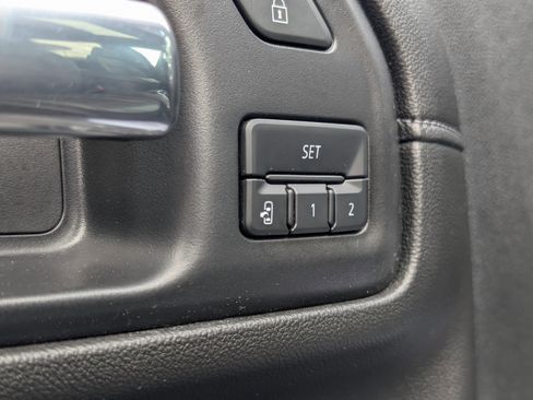 Used 2021 GMC Sierra 3500 Denali w/ Denali Ultimate Package image 38