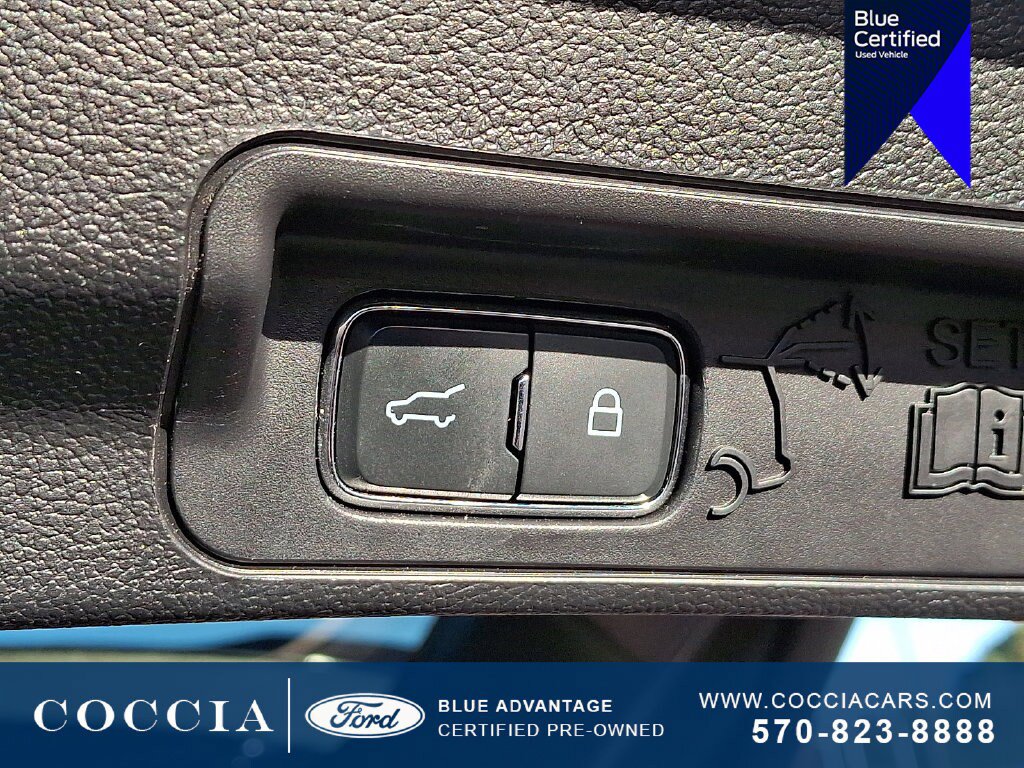 Certified 2023 Ford Explorer XLT w/ Equipment Group 202A AWD/4WD image 29