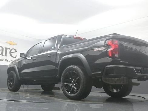 Used 2023 Chevrolet Colorado Trail Boss w/ Advanced Trailering Package AWD/4WD image 5