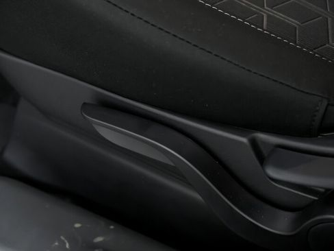 New 2026 Mitsubishi Outlander Sport AWD image 18