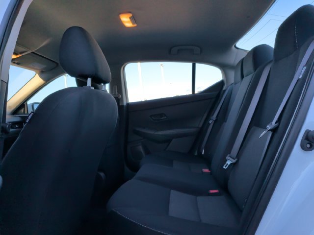 Used 2024 Nissan Sentra SV FWD image 23