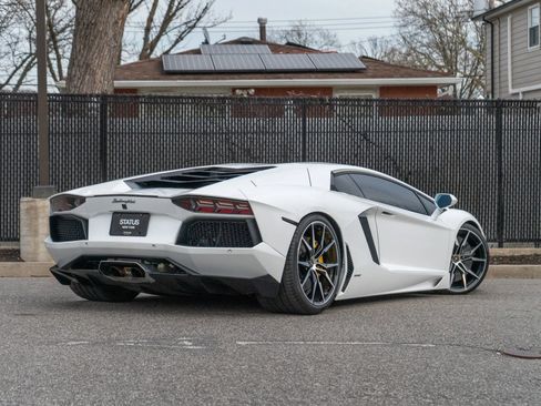 Used 2017 Lamborghini Aventador LP 700-4 AWD/4WD image 24