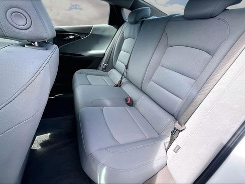 Used 2024 Chevrolet Malibu LS image 21