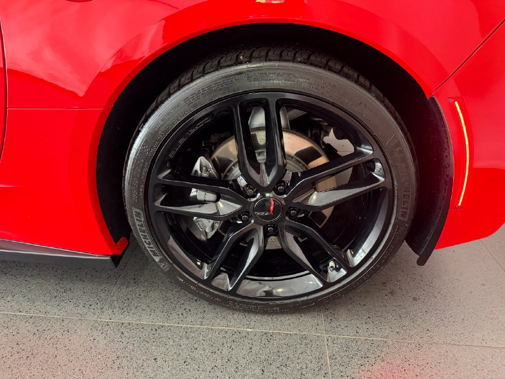 Used 2019 Chevrolet Corvette Stingray Coupe w/ 2LT Preferred Equipment Group RWD image 11