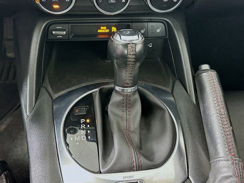 Used 2017 MAZDA MX-5 Miata RF Grand Touring RWD image 25