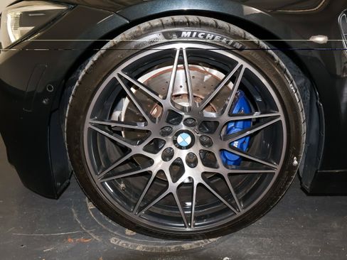 Used 2018 BMW M3 w/ Competition Package RWD image 38