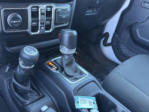 Used 2020 Jeep Gladiator Sport w/ Quick Order Package 24S image 23