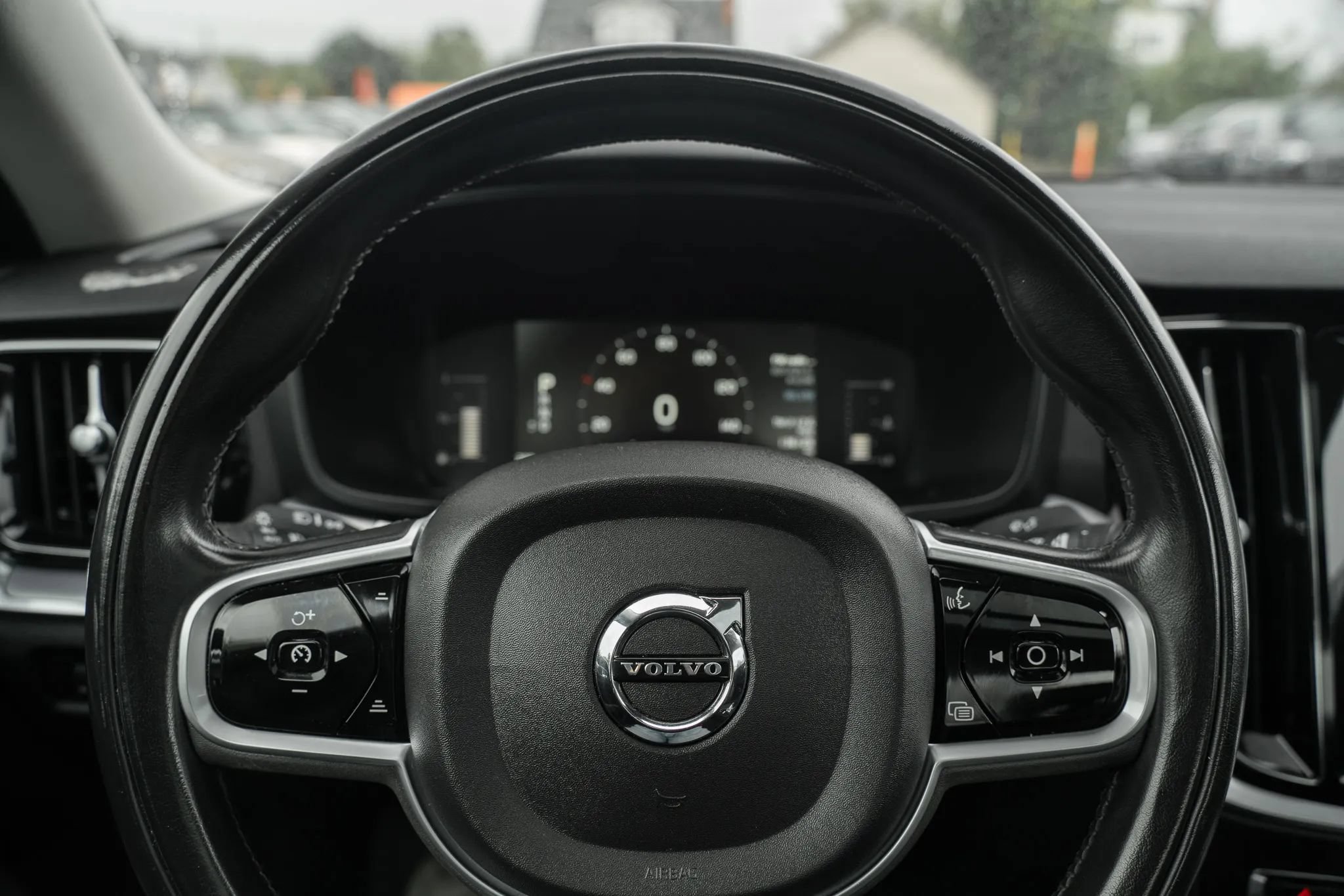 Used 2019 Volvo S60 T6 Momentum w/ Premium Package AWD/4WD image 20