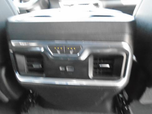 Used 2023 GMC Sierra 1500 Denali w/ Denali Reserve Package AWD/4WD image 37