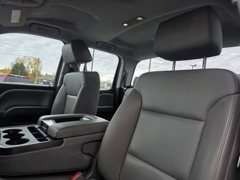 Used 2018 Chevrolet Silverado 2500 W/T w/ Snow Plow Prep Package image 7