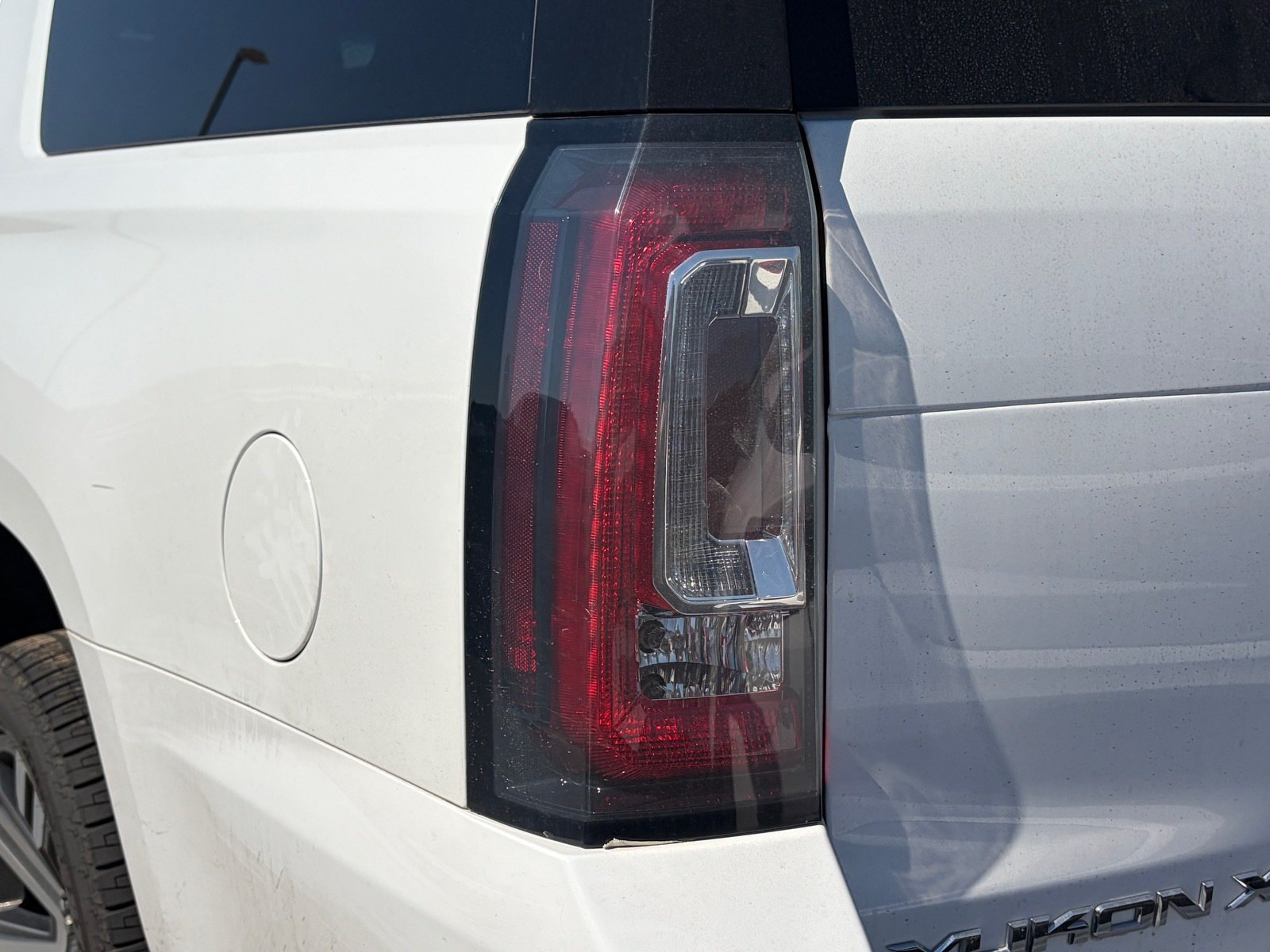 Used 2019 GMC Yukon XL SLT w/ Open Road Package RWD image 9