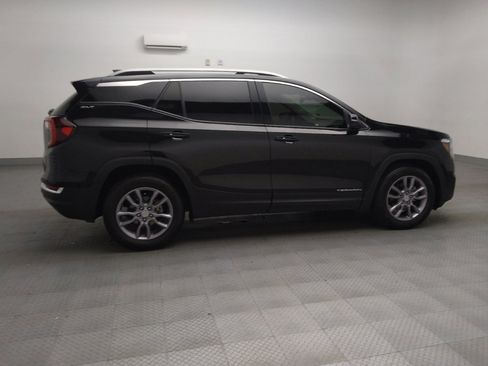 Used 2023 GMC Terrain SLT image 10