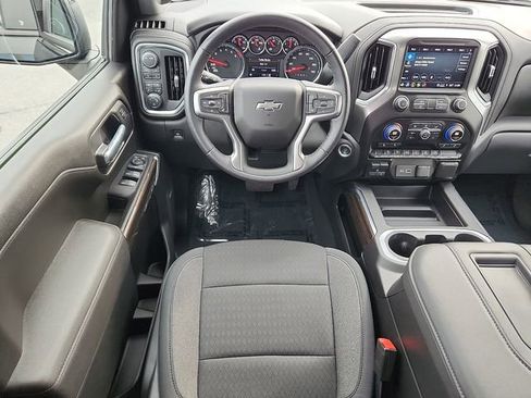 Certified 2021 Chevrolet Silverado 1500 LT Trail Boss w/ Convenience Package II image 11