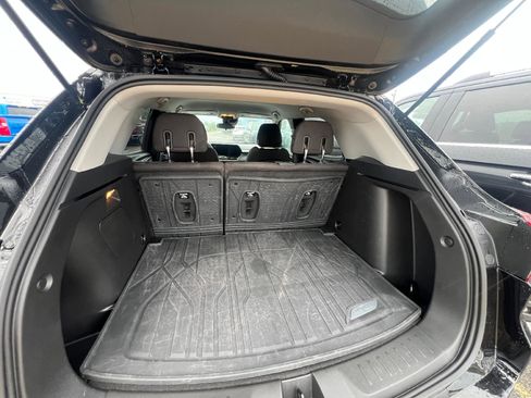 Used 2024 Chevrolet TrailBlazer LT w/ Driver Confidence Package image 11