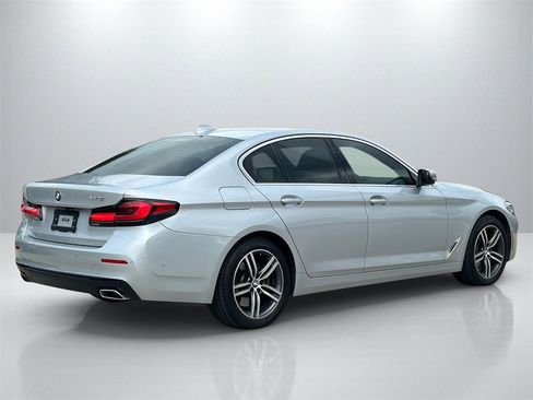 Used 2021 BMW 540i w/ Premium Package image 5