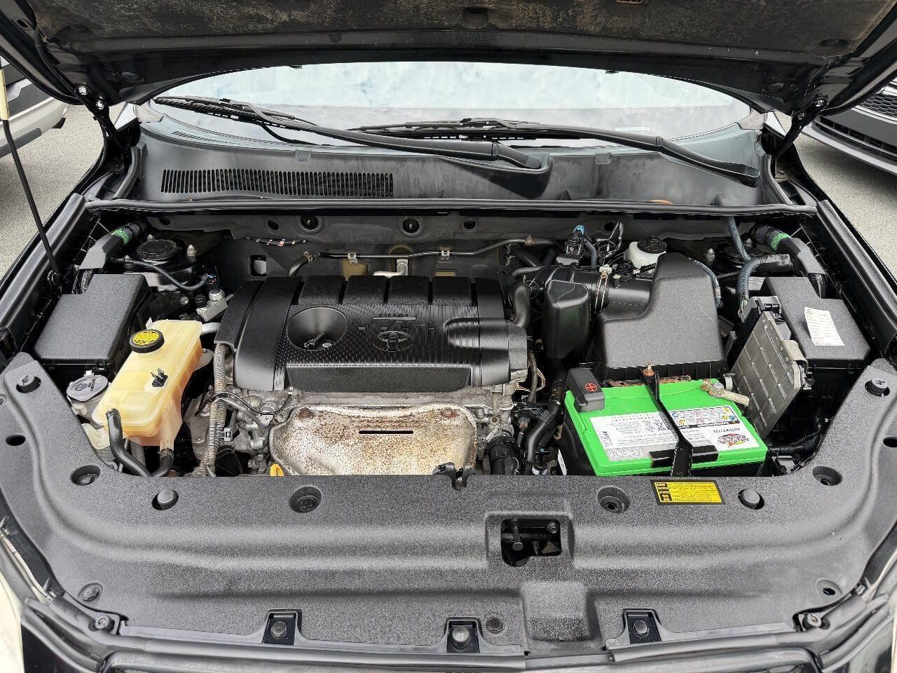 Used 2012 Toyota RAV4 4WD w/ Value Pkg image 22