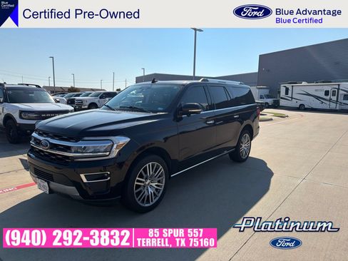 Used 2023 Ford Expedition Max Limited RWD image 3
