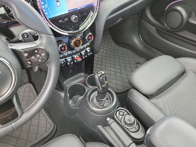 Used 2024 MINI Cooper S FWD image 25