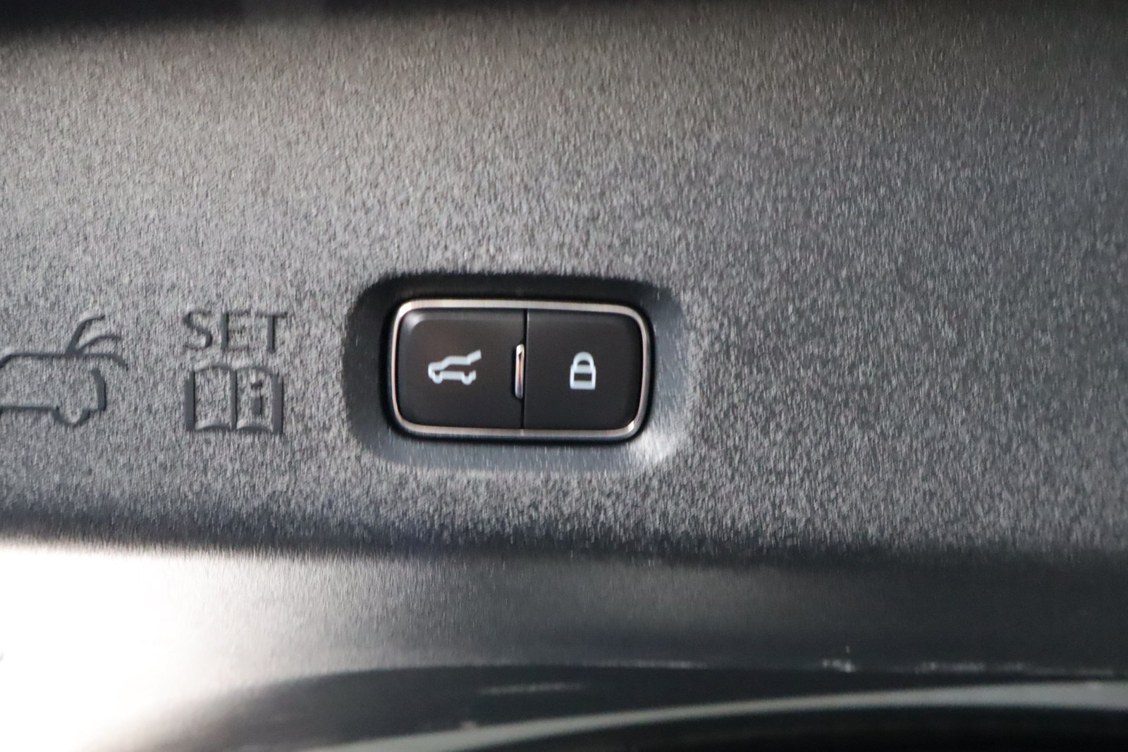 Used 2025 Ford Expedition Active RWD image 40