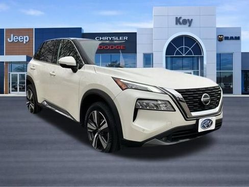 Used 2021 Nissan Rogue SL w/ Premium Package AWD/4WD image 49
