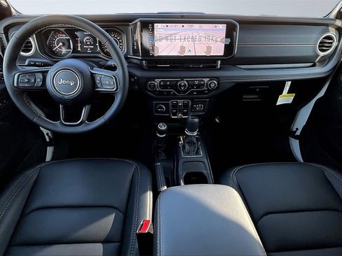 New 2025 Jeep Gladiator Sport w/ Premium Package image 5