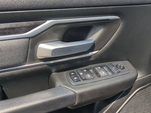 Used 2020 RAM 1500 Big Horn AWD/4WD image 13