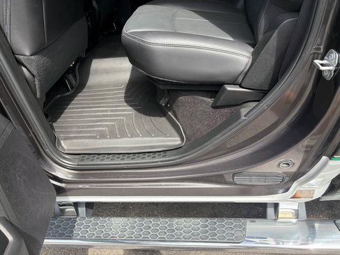 Used 2018 RAM 2500 Laramie AWD/4WD image 40