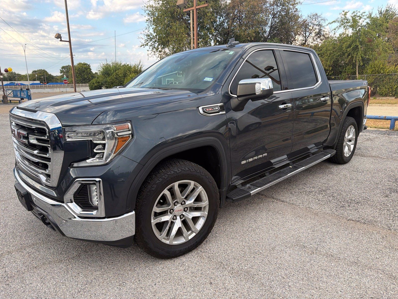 Used 2020 GMC Sierra 1500 SLT w/ SLT Premium Plus Package AWD/4WD image 1