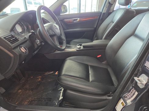 Used 2009 Mercedes-Benz C 300 4MATIC Sedan image 18