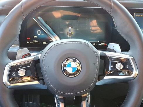 Certified 2025 BMW 740i xDrive image 23