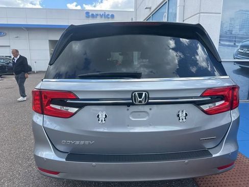 Used 2023 Honda Odyssey Touring image 14