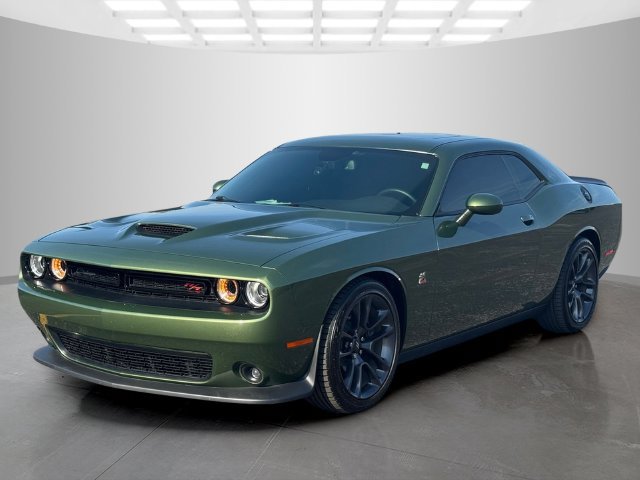 Certified 2022 Dodge Challenger R/T Scat Pack RWD image 3