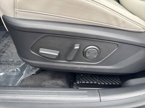 Used 2025 Hyundai Tucson Limited image 20