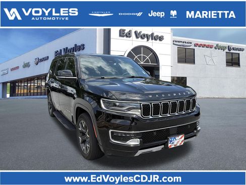 Used 2024 Jeep Wagoneer Series III AWD/4WD image 1