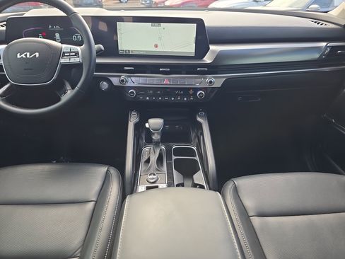 Certified 2024 Kia Telluride S AWD/4WD image 13