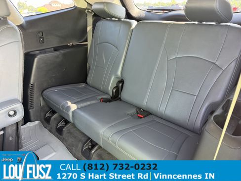 Used 2020 Buick Enclave Essence AWD/4WD image 11