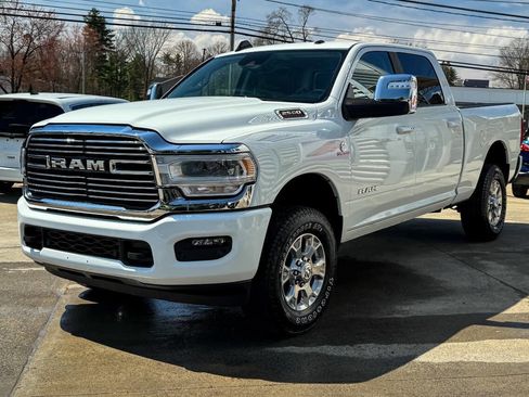 Used 2024 RAM 2500 Laramie w/ Safety Group AWD/4WD image 7