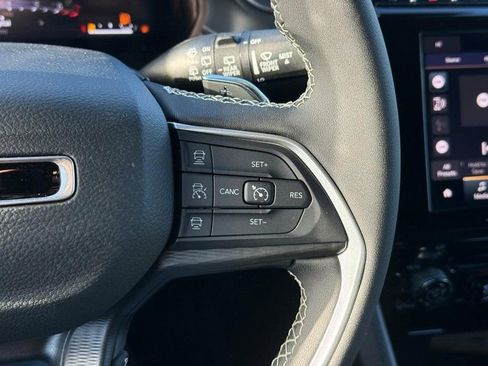 New 2026 Jeep Grand Cherokee L Laredo AWD/4WD image 19