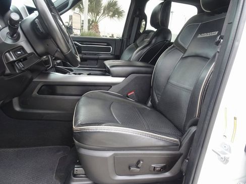 Used 2022 RAM 2500 Laramie image 7