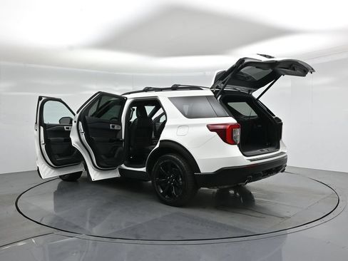 Certified 2023 Ford Explorer ST-Line w/ Class IV Trailer Tow Package AWD/4WD image 35