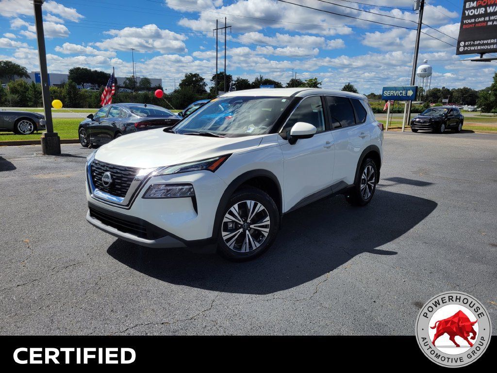 Used 2023 Nissan Rogue SV FWD image 2