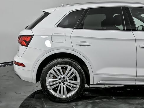 Used 2018 Audi Q5 2.0T Premium Plus w/ Premium Plus Package image 12