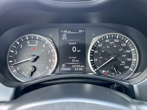 Used 2022 INFINITI Q50 Luxe w/ Cargo Package AWD/4WD image 14