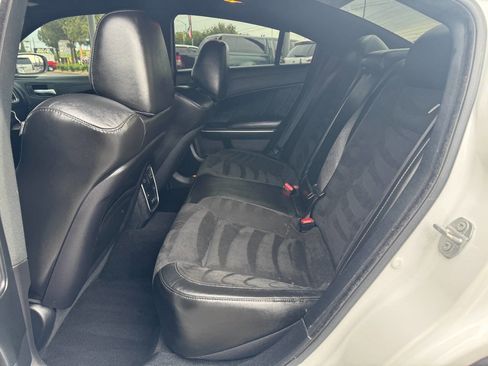 Used 2020 Dodge Charger Scat Pack RWD image 11