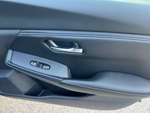 Used 2022 Nissan Sentra SV FWD image 20