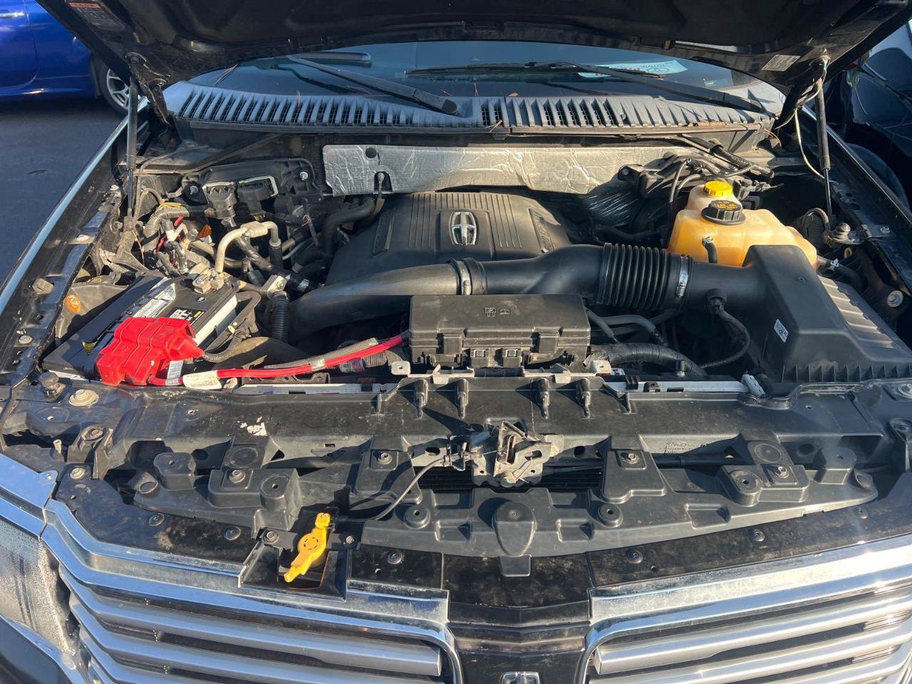 Used 2017 Lincoln Navigator Select AWD/4WD image 8