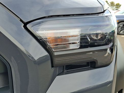 Used 2025 Toyota 4Runner SR5 image 9