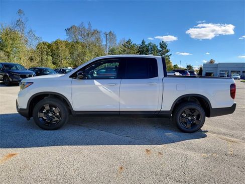 New 2026 Honda Ridgeline Black Edition image 3